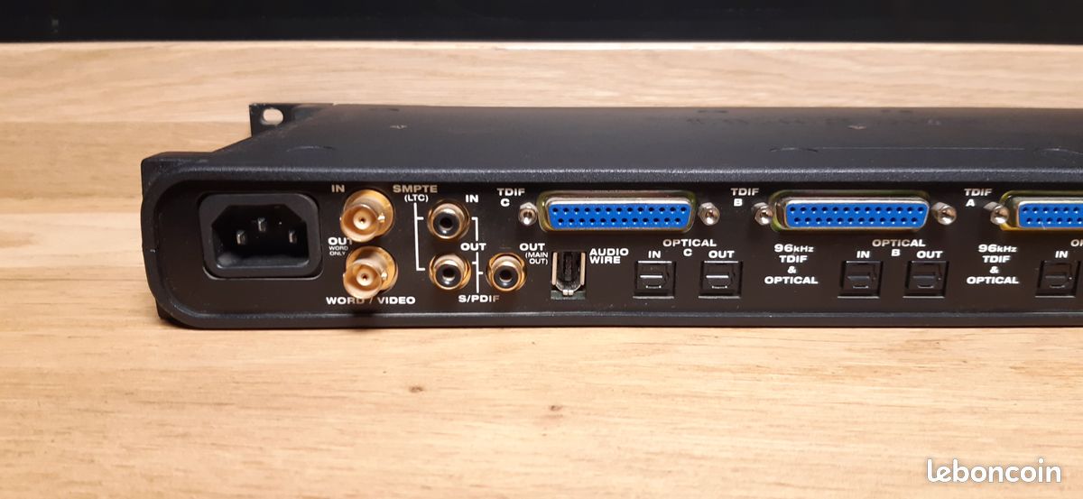 Carte son pro MOTU 2408 MK3 (image 7)