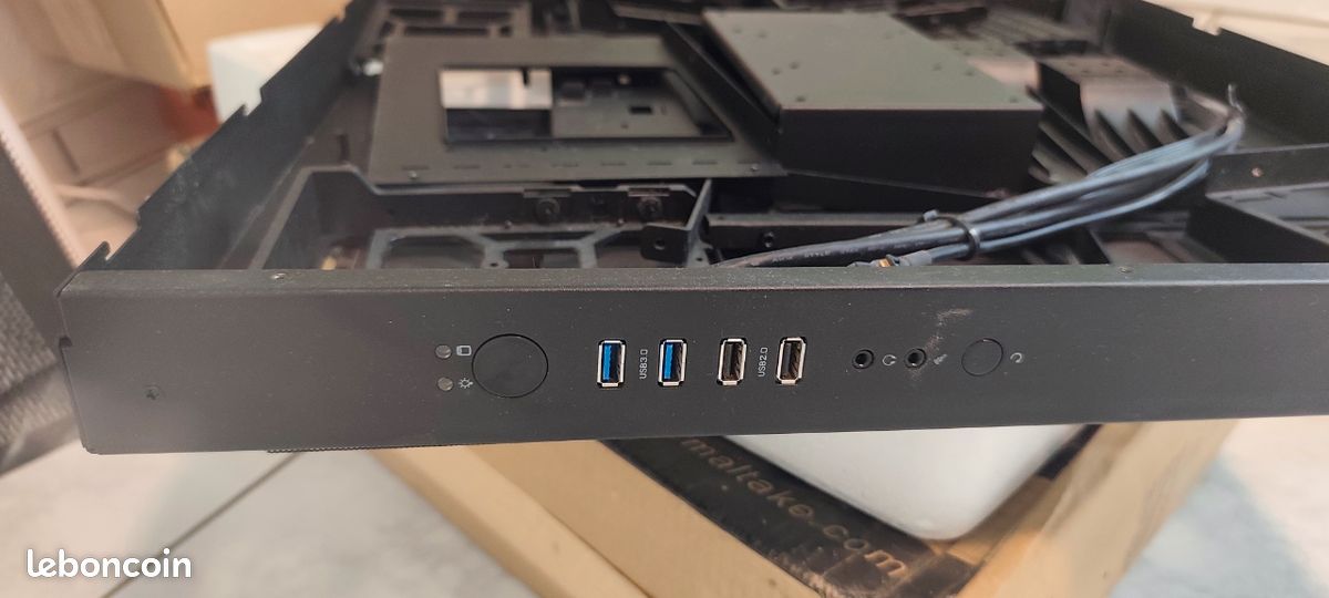 Boîtier PC Thermaltake Core P5 (image 1)