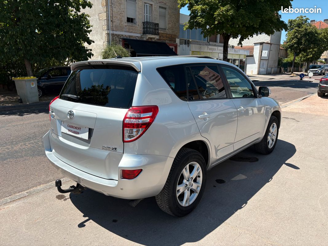 TOYOTA RAV4 150 ch D-4D LECAP 4WD (image 4)