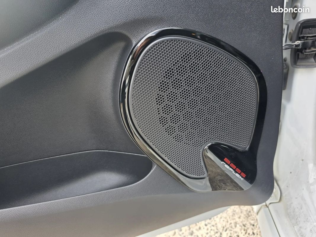 Renault CLIO IV Intens Pack GT Line / Vidange Neuve / (image 33)