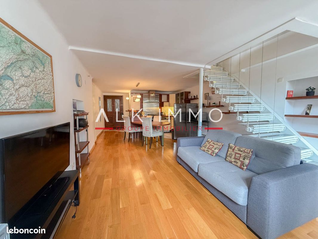 Appartement 2 pièces 67 m² · à Annecy · 67 m² · 395 000 €