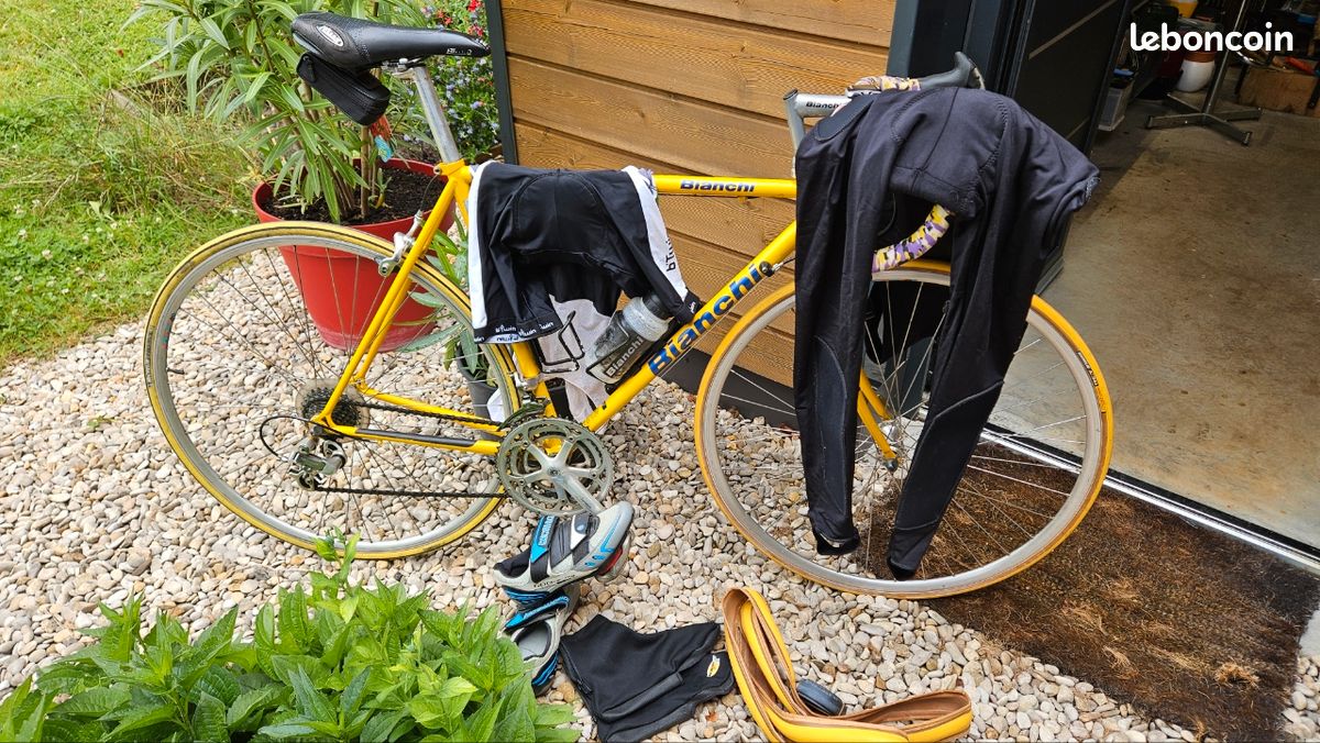 Trousse à Outils Vélo Bianchi – Plastique Dur – Ville / Course