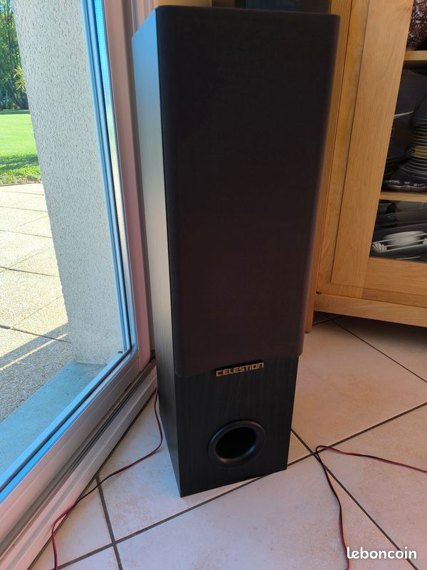 PAIRE D'ENCEINTES PASSIVES DE 600 WATTS A 8 ... | Son & image: enchères