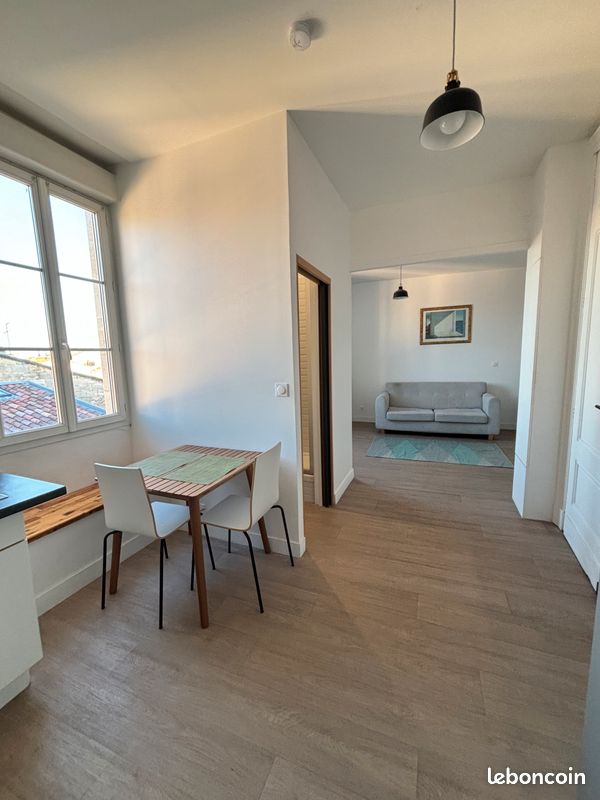 Appartement 1 pièce 28 m² · à Bordeaux · 28 m² · 720 €/mois