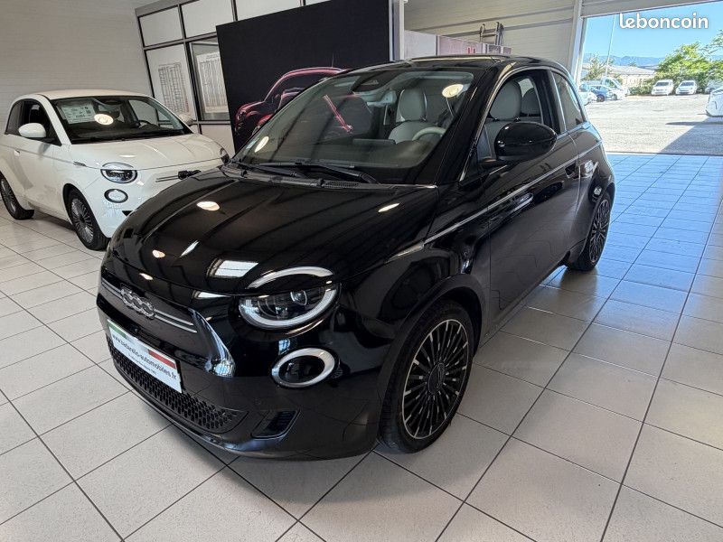 Fiat 500 E 118CH LA PRIMA MY23 (image 1)