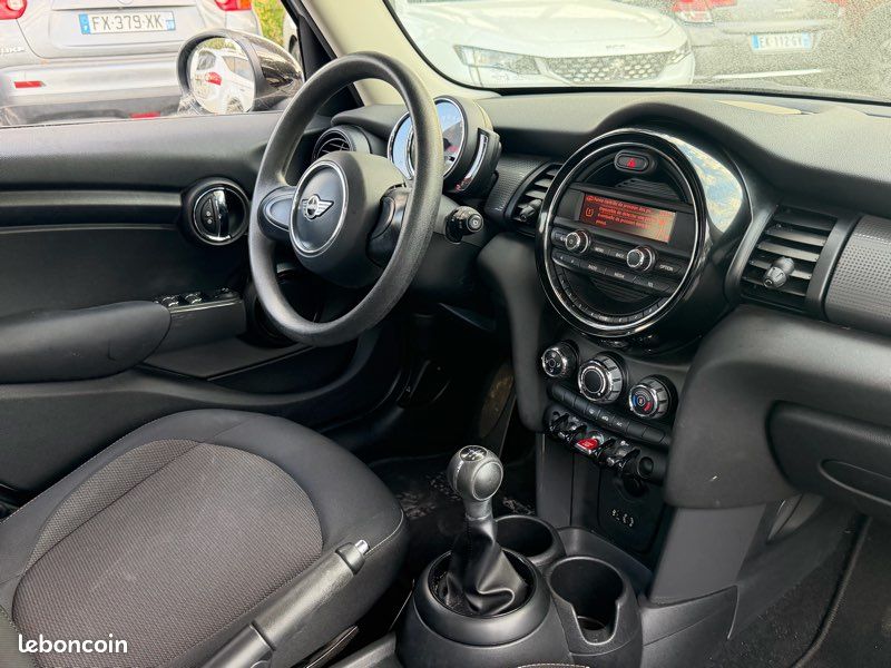 Mini Cooper 1.5 d 116 cv 5 portes (image 6)