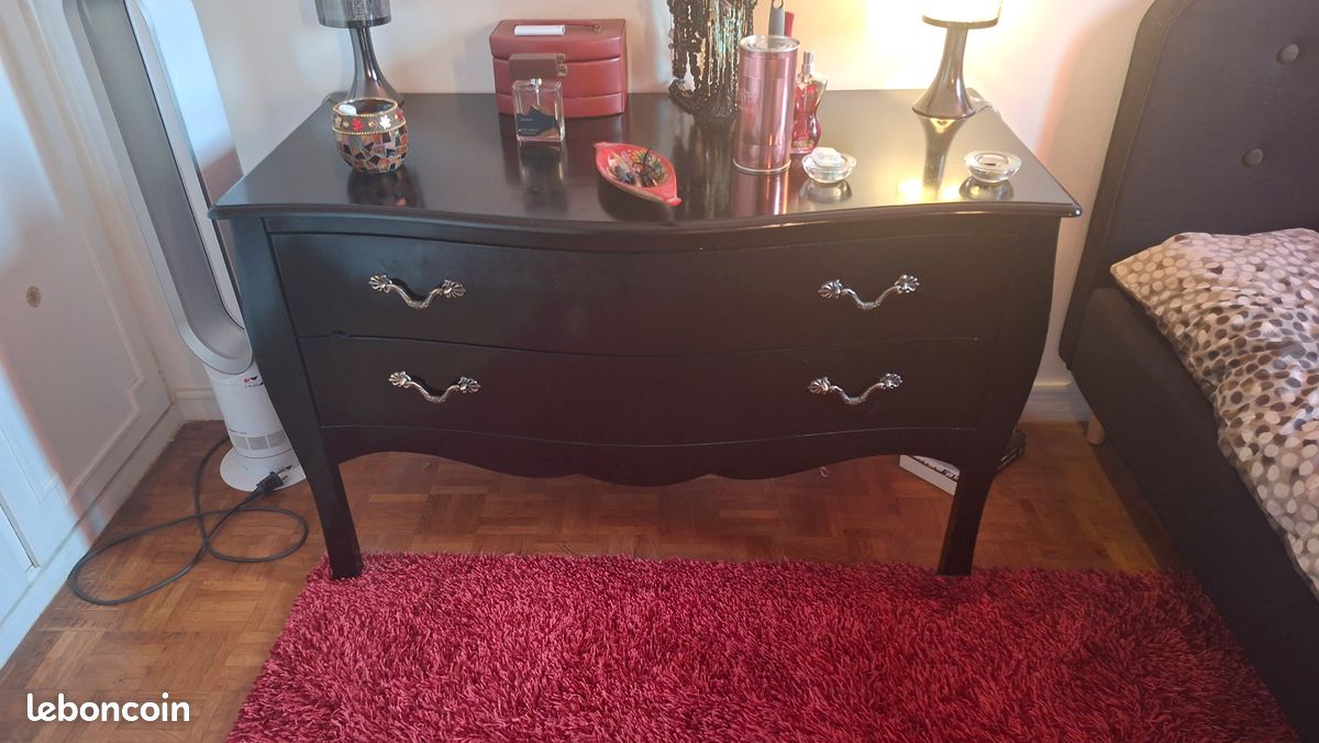 Commode 2 tiroirs style baroque (image 1)