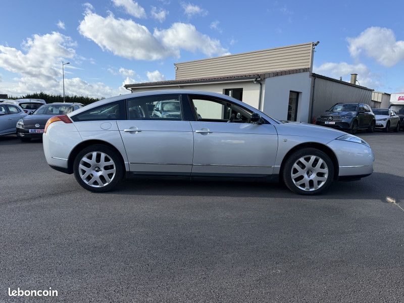 Citroen C6 2.7 V6 HDI EXCLUSIVE FAP (image 16)