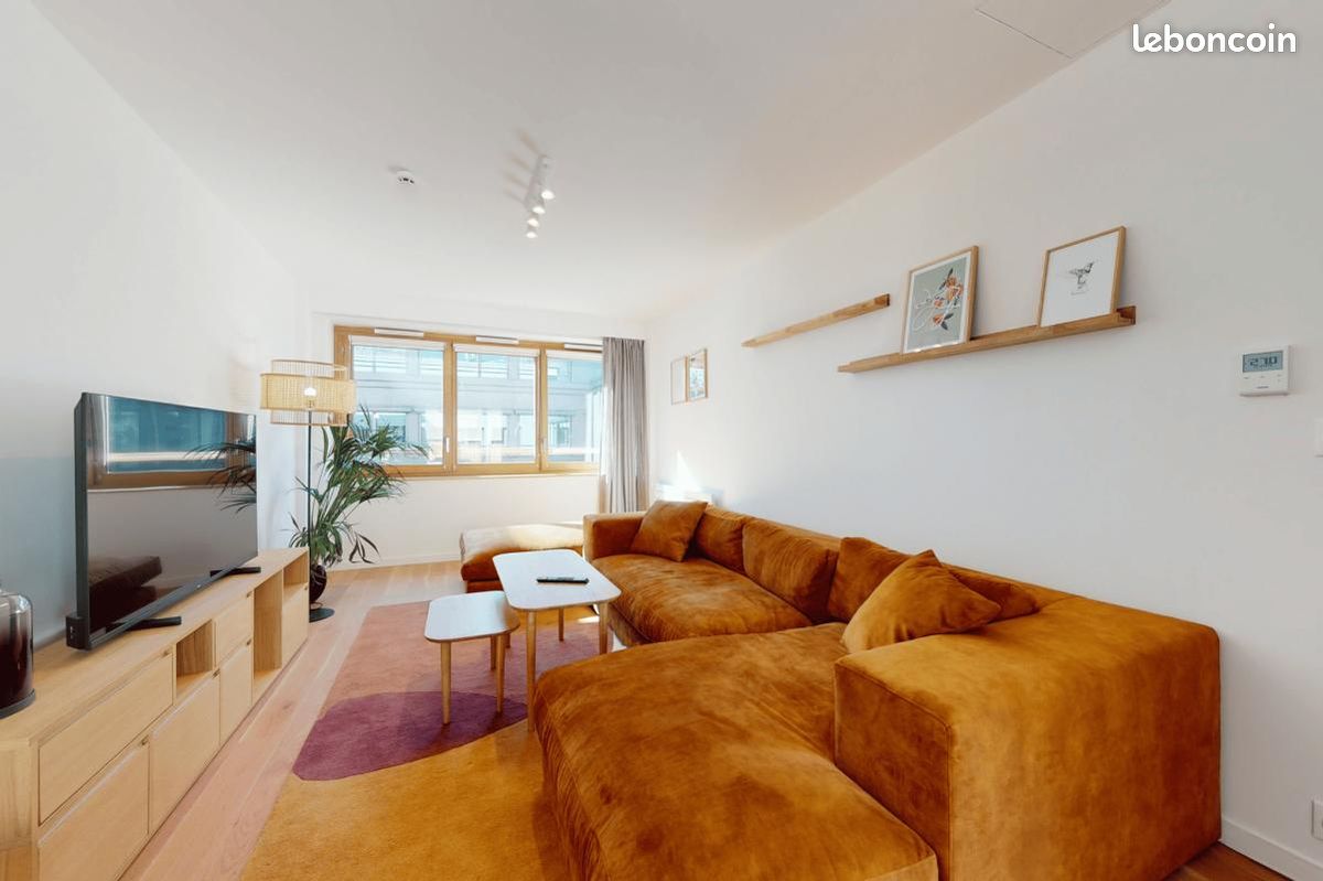 Appartement 1 pièce 108 m² (image 1)