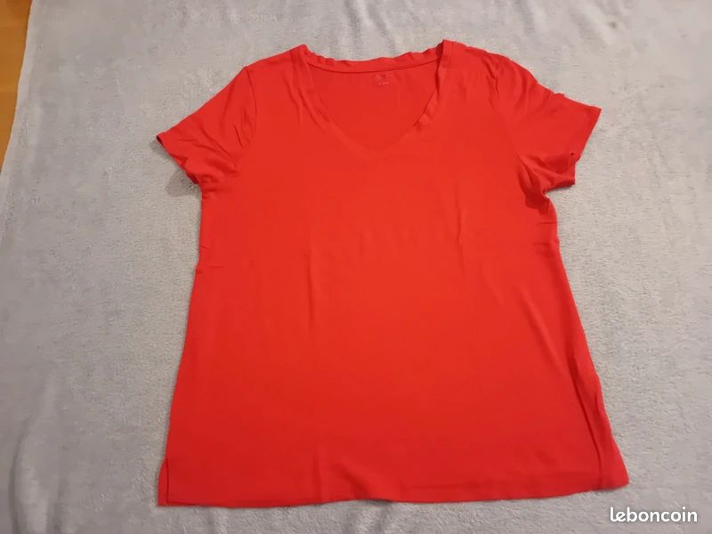 T-shirt taille M / 38 (image 5)