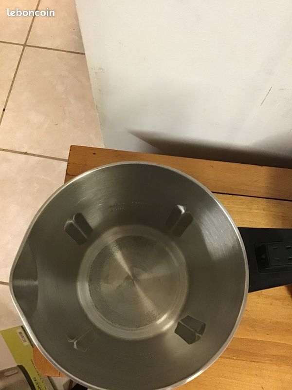 Vend blender chauffant (image 2)