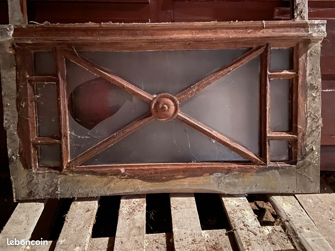 Porte d'entrée ancienne avec bâti et imposte (image 3)