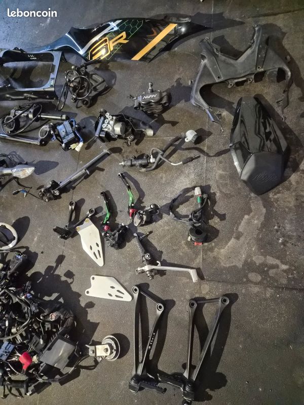 Piece kawasaki ninja 636 r (image 3)