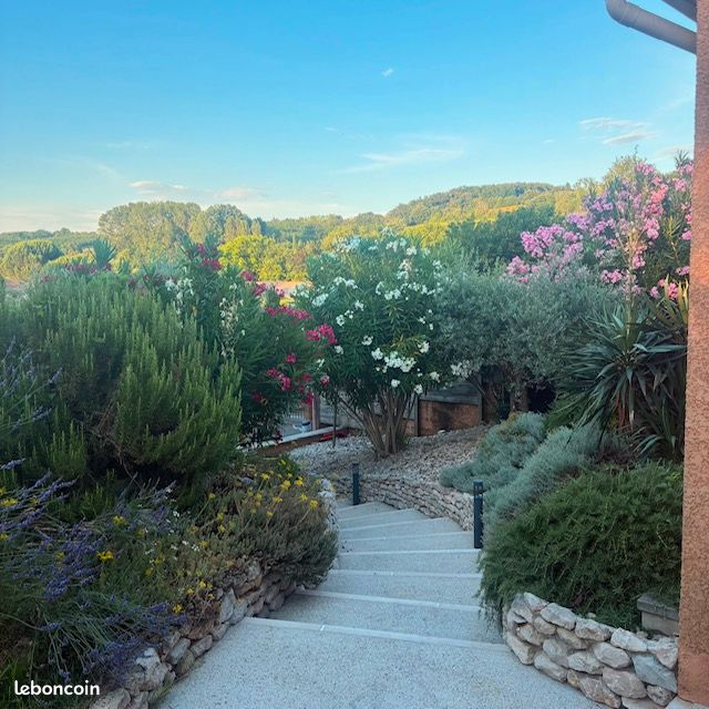 Maison 5 pièces 169 m² · à Chantemerle-les-Blés · 169 m² · 495 000 €
