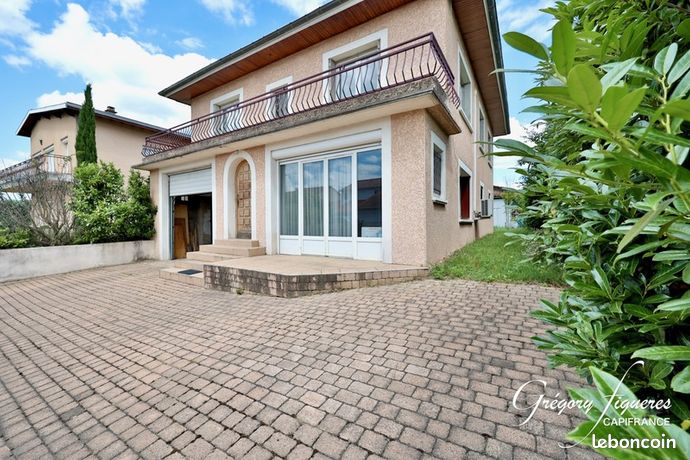 Maison 5 pièces 137 m²