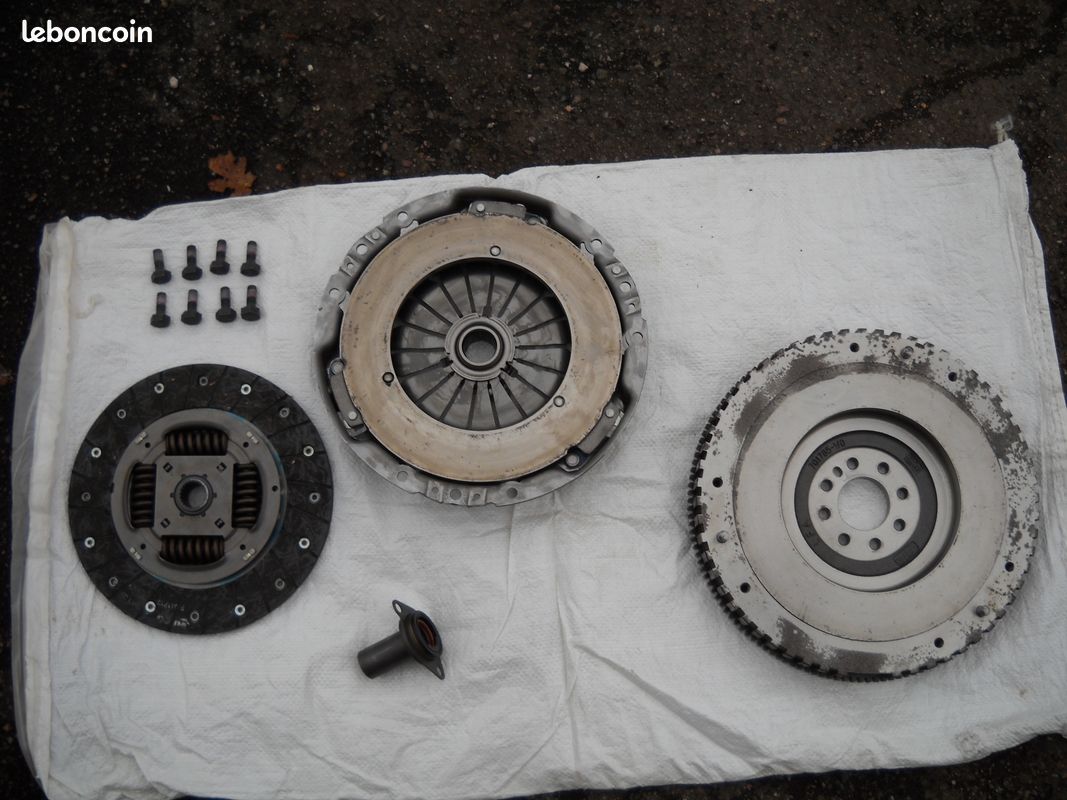 Kit embrayage valéo peugeot 406 coupé (image 1)