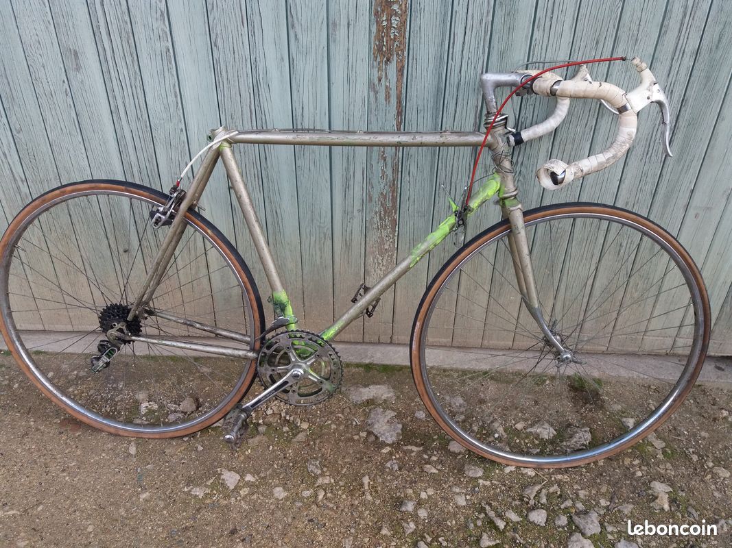 Pièces MOTOBECANE de course Vintage (image 1)