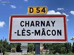Terrain 1700 m² · à Charnay-lès-Mâcon · 147 000 €