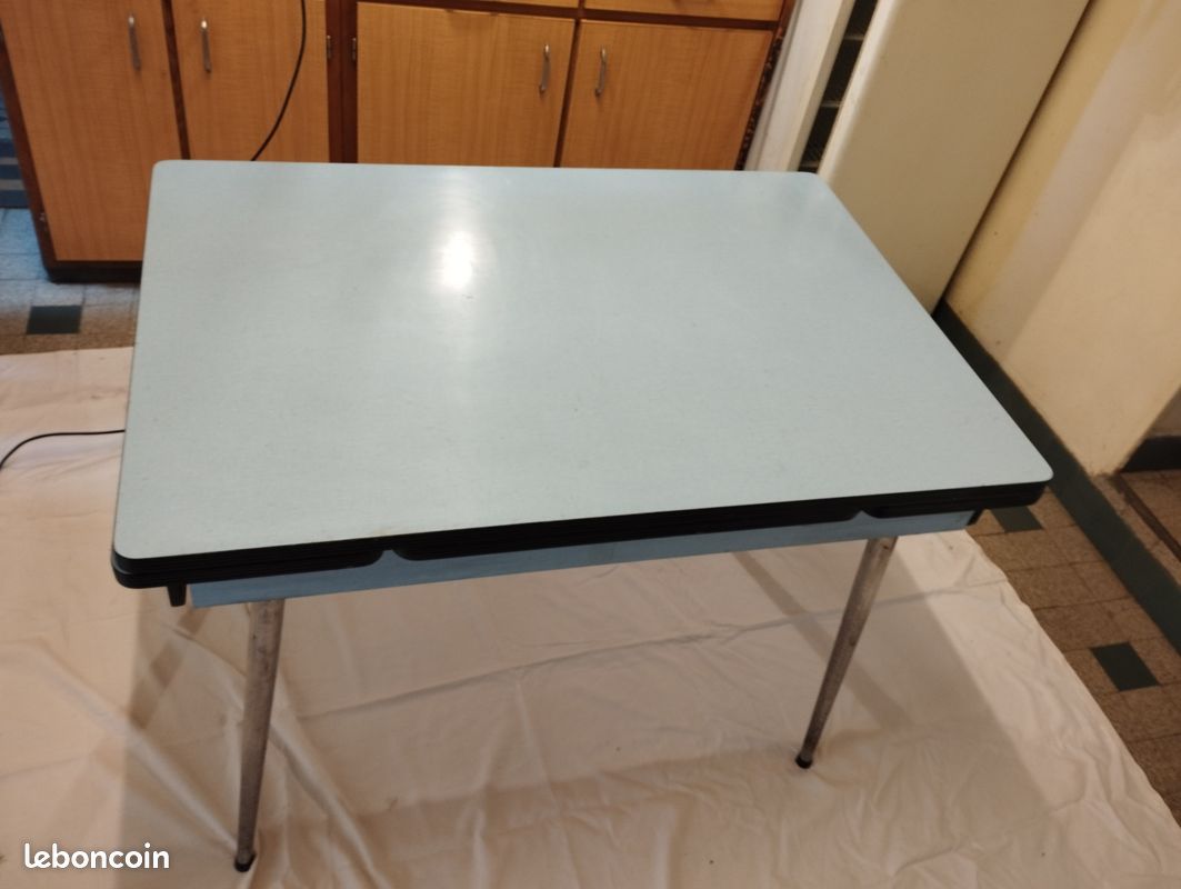 Table cuisine extensible en formica vintage (image 1)
