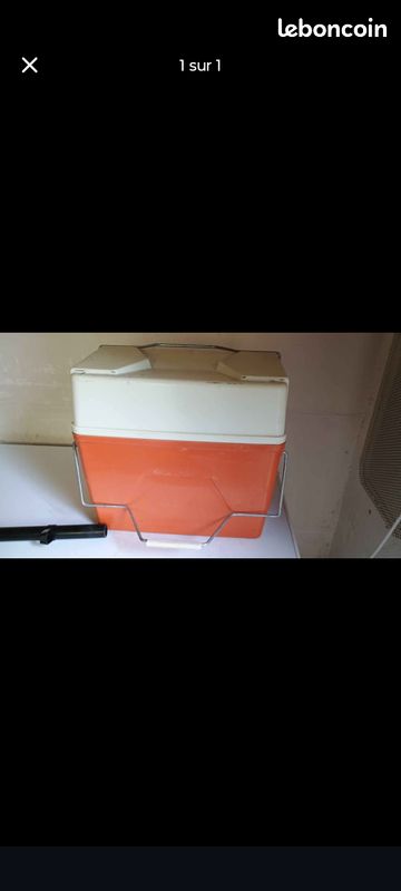 Ancienne Glacière de EDA en Plastique Orange