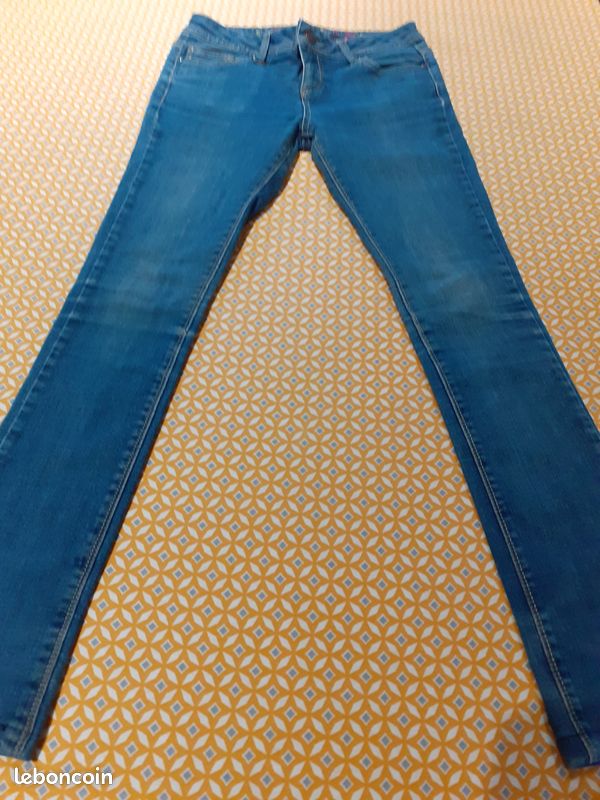 Jeans fille 12 ans (image 1)