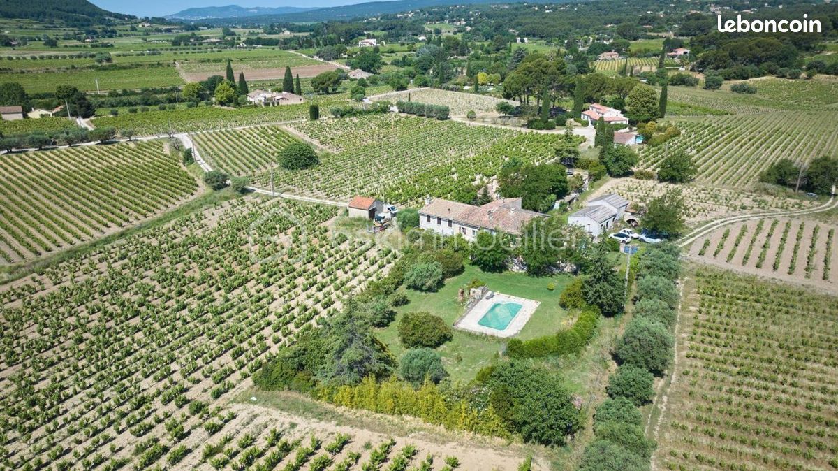 Maison 5 pièces 190 m² · à Le Castellet · 190 m² · 650 000 €