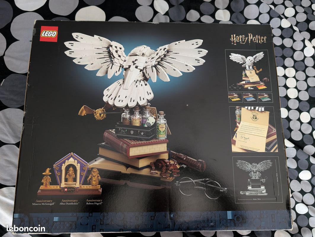 LEGO NEUF 76391 - Harry Potter - Les icônes de Poudlard : édition collector (image 2)