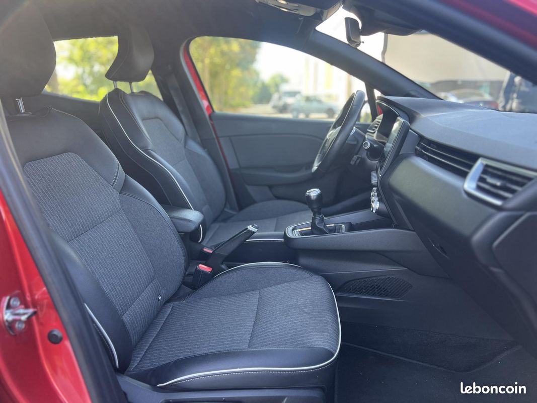 RENAULT CLIO GARANTIE 6 MOIS - 1.0 Tce 100 (image 12)