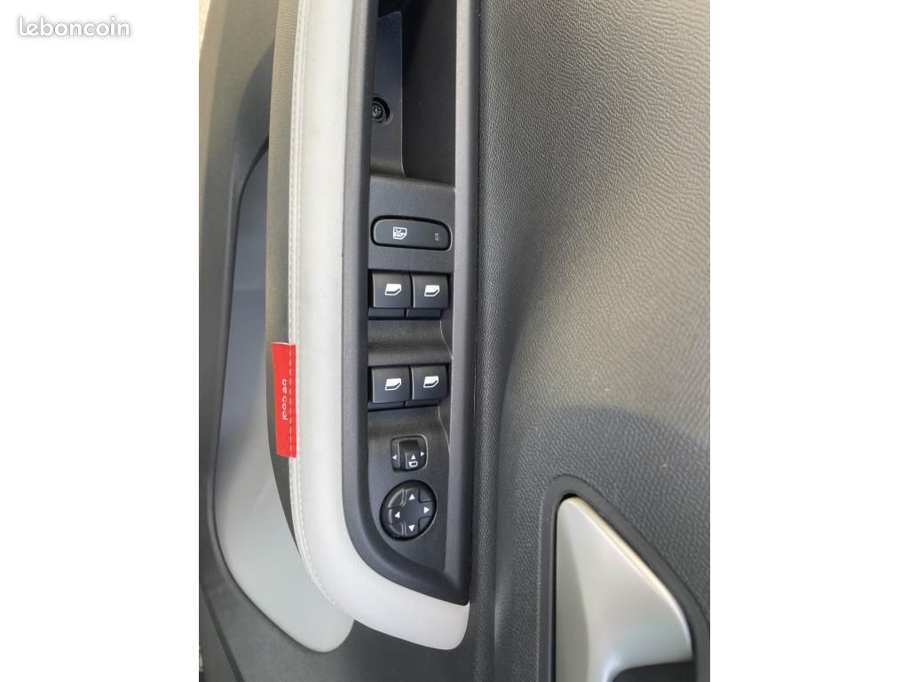 CITROEN C3 1.2 TURBO - 100 S&S Max (image 10)
