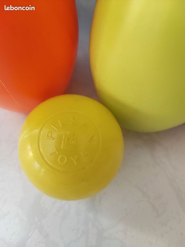 Lot de quilles et de boules pour enfant (image 2)