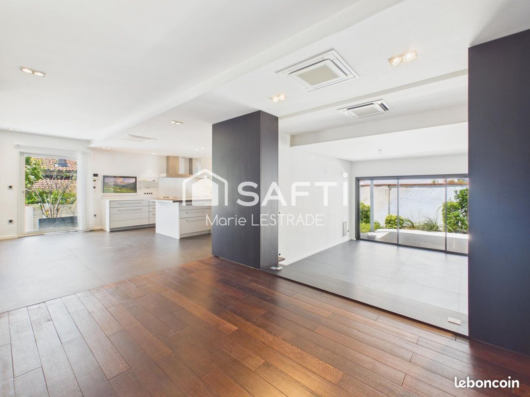 Maison 5 pièces 221 m² · à Toulouse · 221 m² · 980 000 €