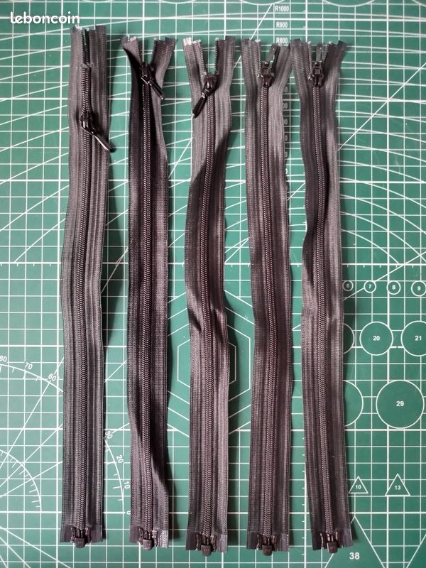 Lot de Zips invisibles noirs 29 cm YKK (image 1)