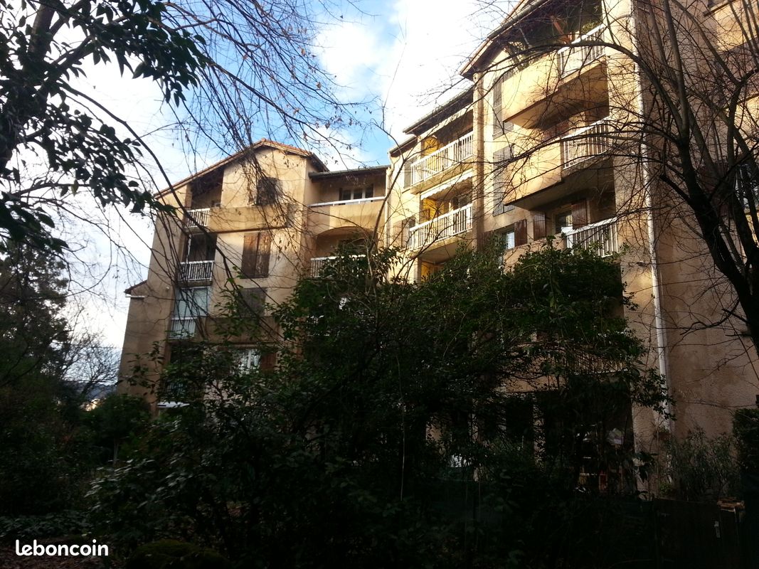 Appartement 2 pièces 52 m² · à Valence · 52 m² · 680 €
