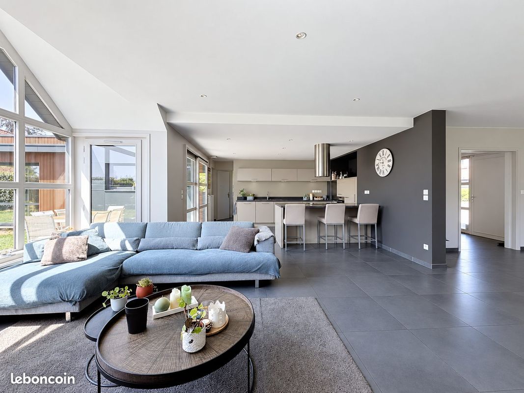 Maison 7 pièces 165 m² · à Hem · 165 m² · 799 000 €