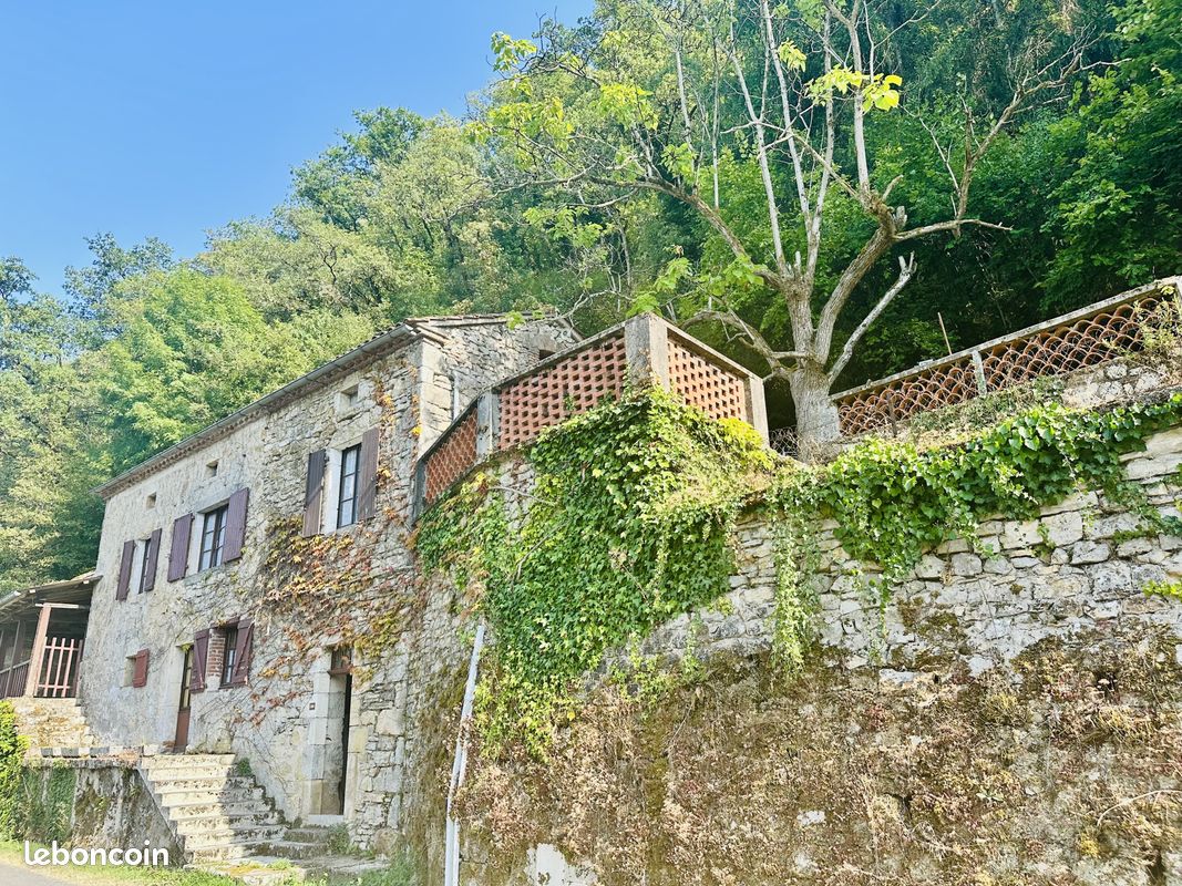 Maison 5 pièces 105 m² · à Crégols · 105 m² · 110 000 €