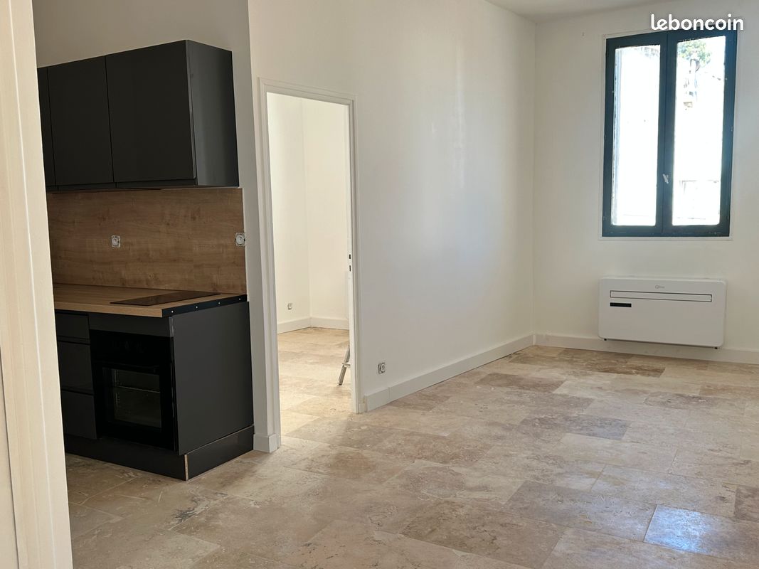 Appartement 2 pièces 36 m² · à Nîmes · 36 m² · 650 €