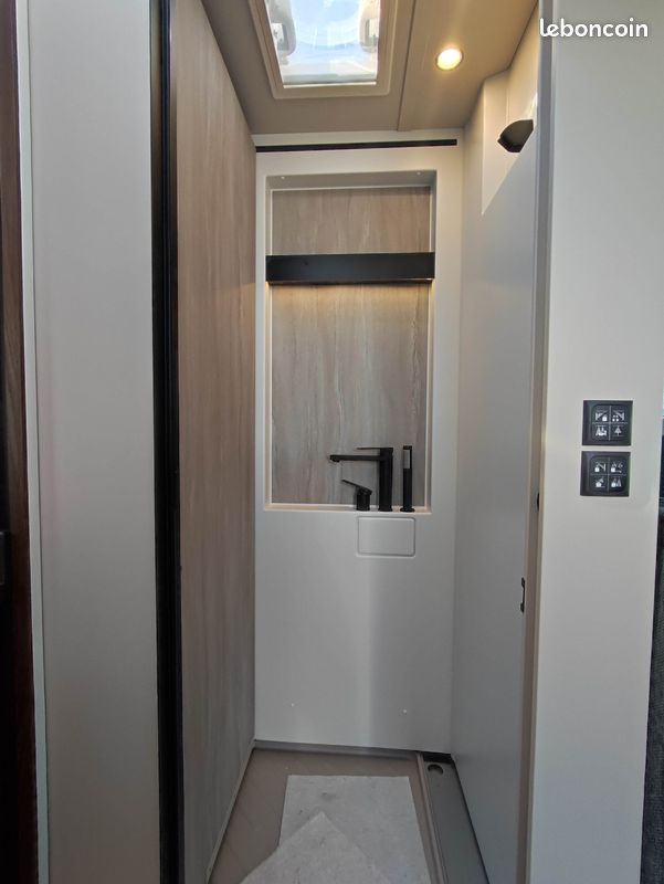 🌎️ Magnifique Camping-car profilé BURSTNER SIGNATURE SFT 7.1 🏖️🌞 (image 7)