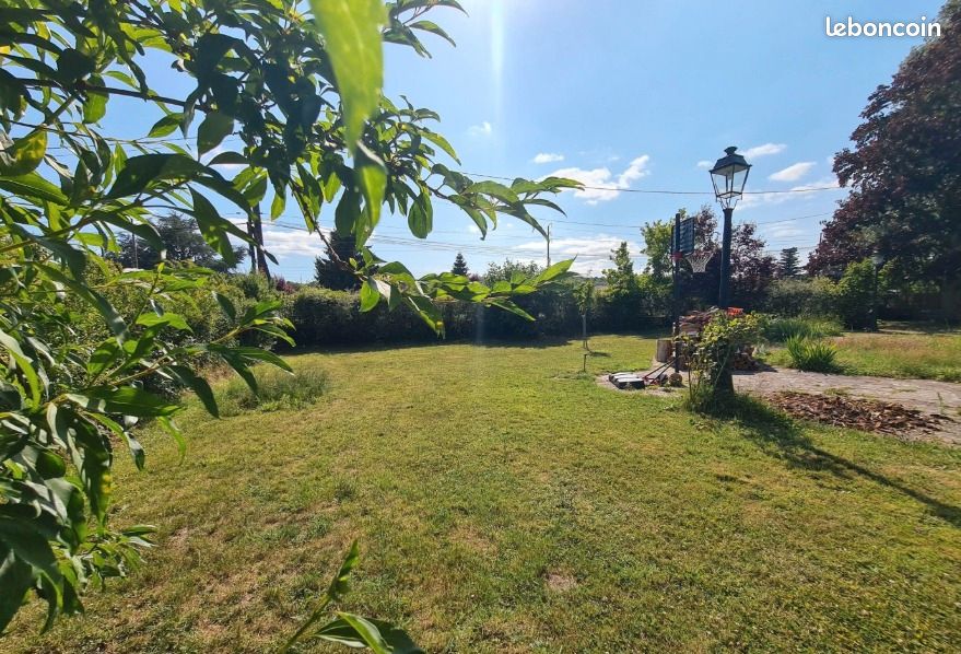 Terrain 397 m² Linas · 149 000 €