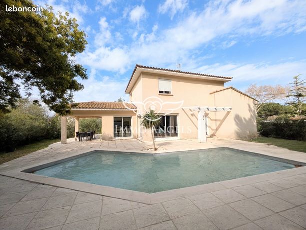 Villa 6 pièces 146 m²