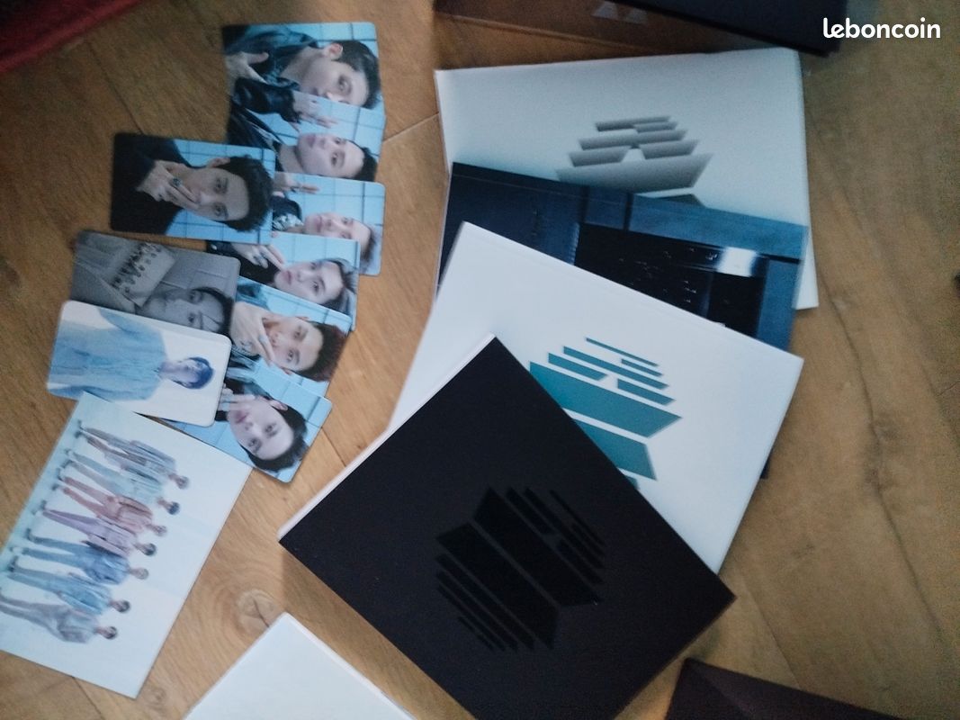 Gros lot albums, peluches etc. BTS (image 13)