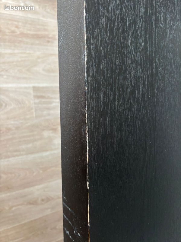Table en moins en bois massif très lourd et solide (image 6)