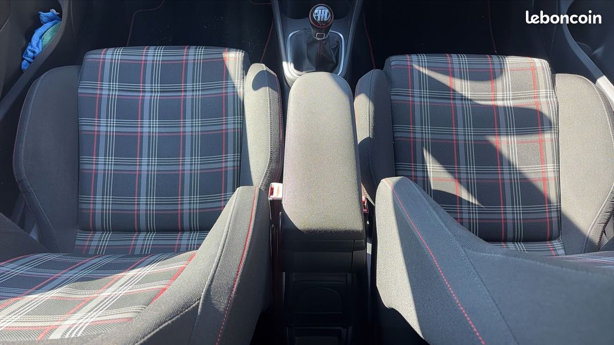Volkswagen Polo 1.8 TSI 192 GTI (image 27)