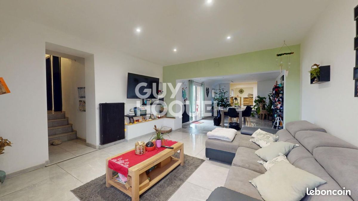 Maison 8 pièces 177 m² · à Viller · 177 m² · 199 500 €