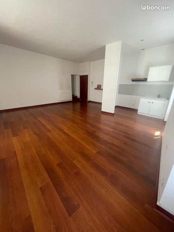 Appartement 2 pièces 65 m² · à Dole · 65 m² · 620 €/mois