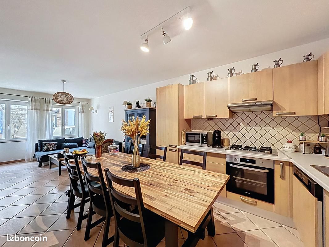 Maison 4 pièces 115 m² · à Saint-Symphorien-d'Ozon · 115 m² · 265 000 €