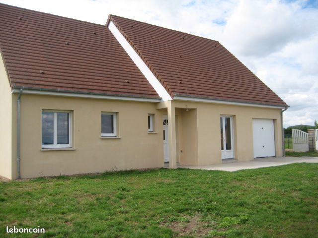 Maison 4 pièces 90 m² · à Lhomme · 90 m² · 850 €/mois