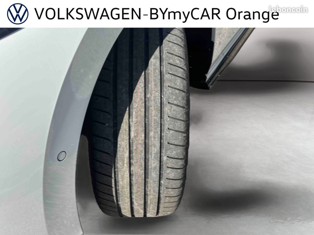 VOLKSWAGEN Golf 1.5 eTSI EVO2 150 DSG7 R-Line Edition (image 9)