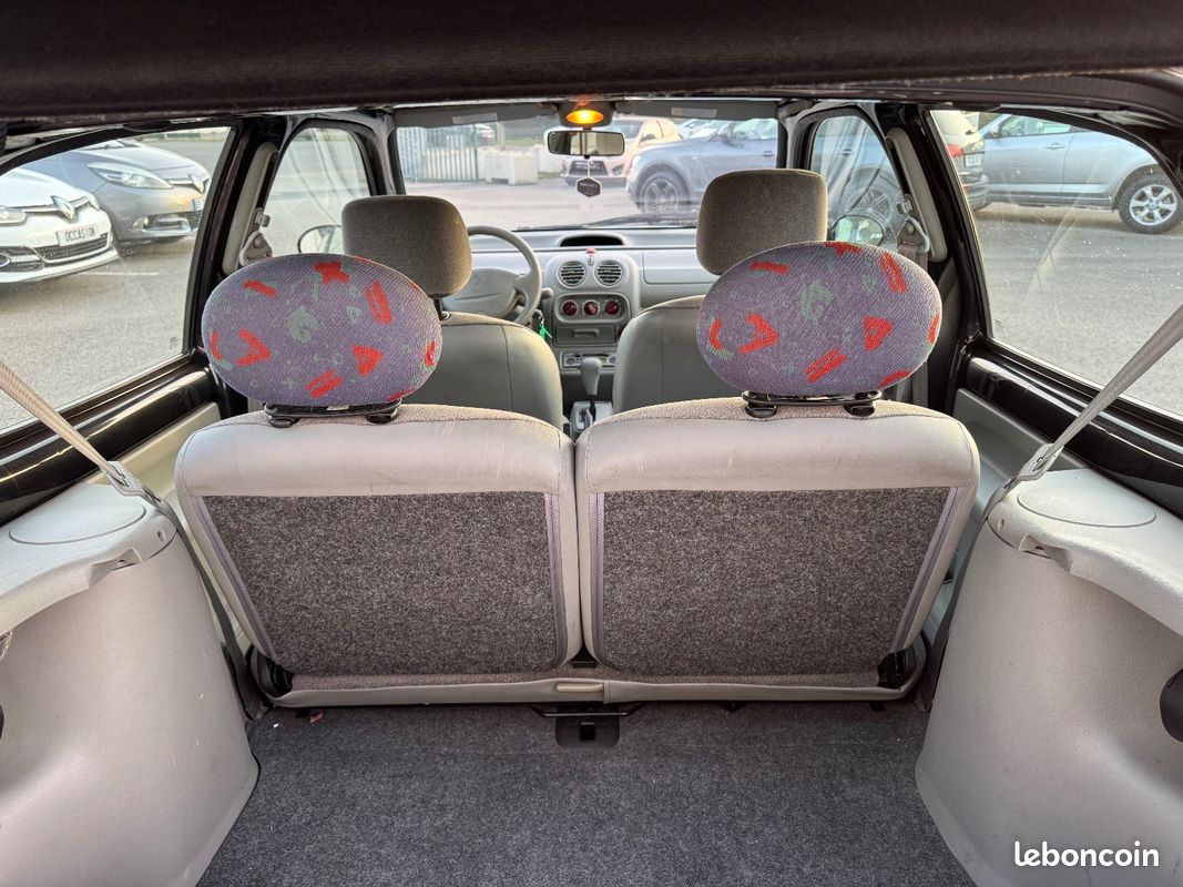 RENAULT TWINGO 1.2i 16V 75 CV 01/2001 111000 KM BOITE AUTOMATIQUE PREMIERE MAIN VITRES ÉLÉCTRIQUES RÉTROVISEURS (image 13)