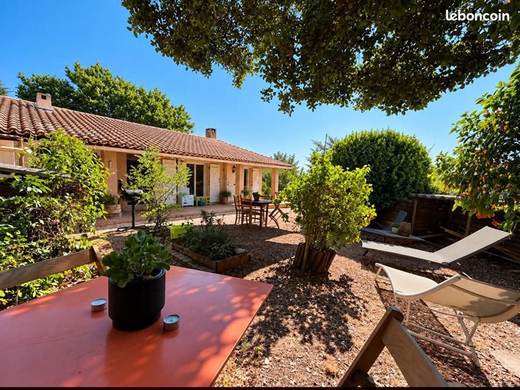Maison 3 pièces 85 m² · à Besse-sur-Issole · 85 m² · 299 000 €