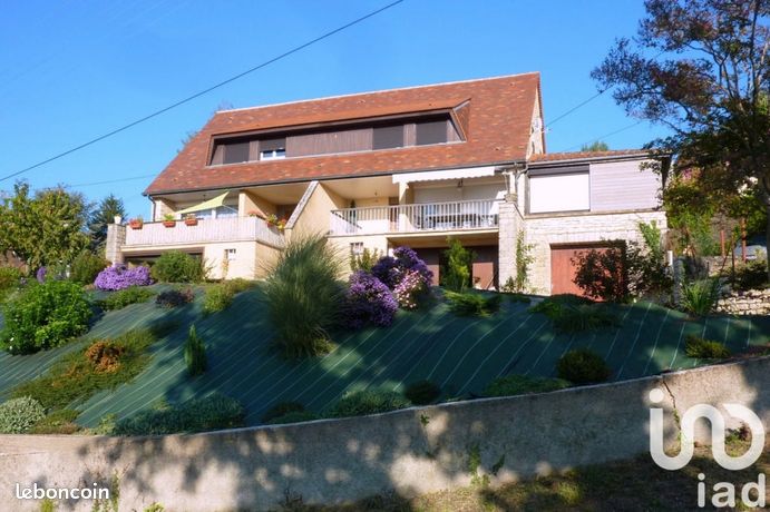 Maison 9 pièces 200 m²